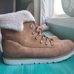 Chase + Chloe faux fur Boots